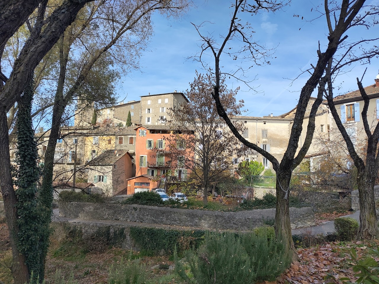 Imatge pels mitjans: Augmenter la capacité d’accueil d’habitants dans la commune